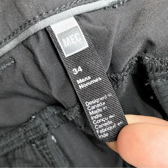 MEC Mountain Equipment Co Op Black Activewear Pants 34 - Picture 3 of 16